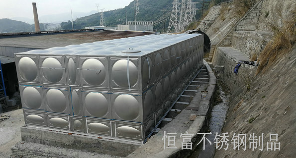 不銹鋼水箱廠(chǎng)家，恒富不銹鋼水箱